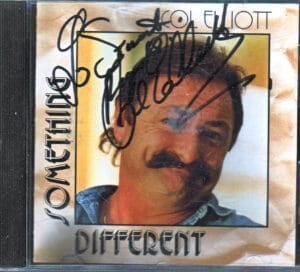 Col Elliott - Something Different - cd "Signed"